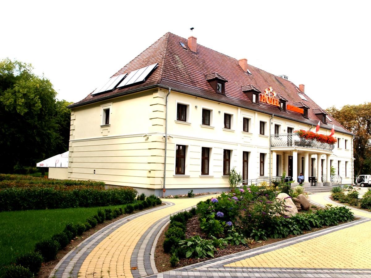 Отель Hotel Świętoborzec Łobez-4